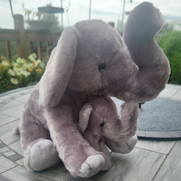 Adorable Elephants Mama And Baby Plush - Picture 3 of 6